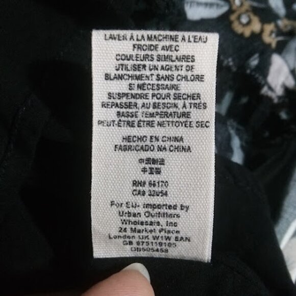 FREE PEOPLE | Pages Of Gold Dark Floral Tiered Maxi Or Midi Dress Boho Flowy M - Picture 14 of 14